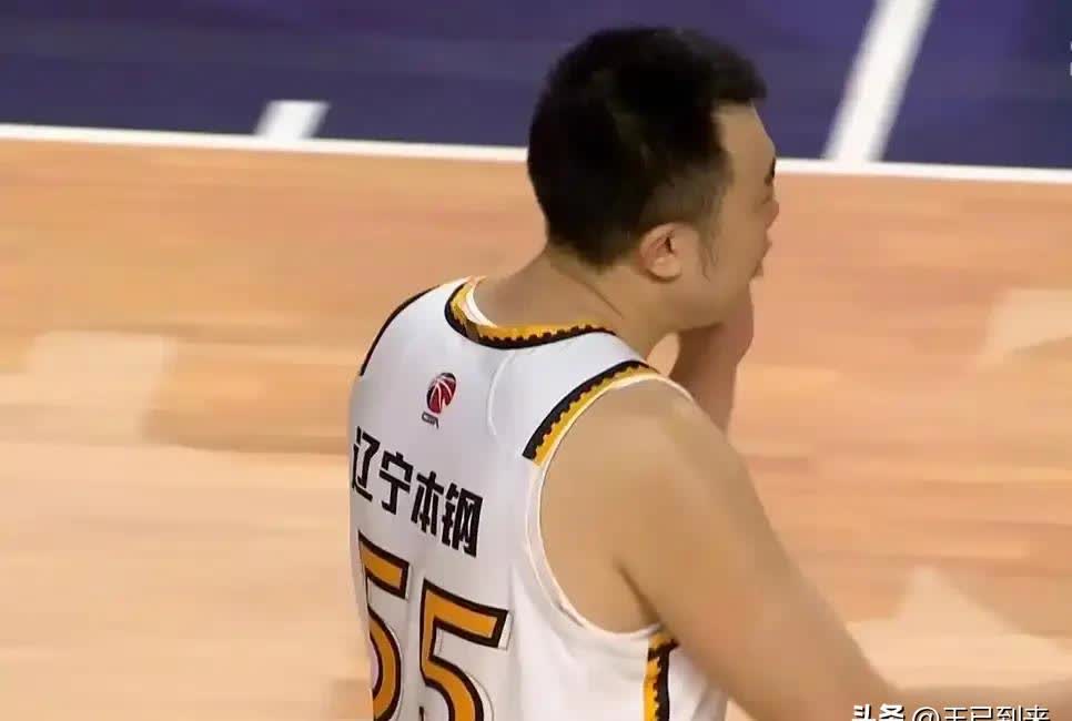 辽宁队主帅调整战术迎战强劲对手