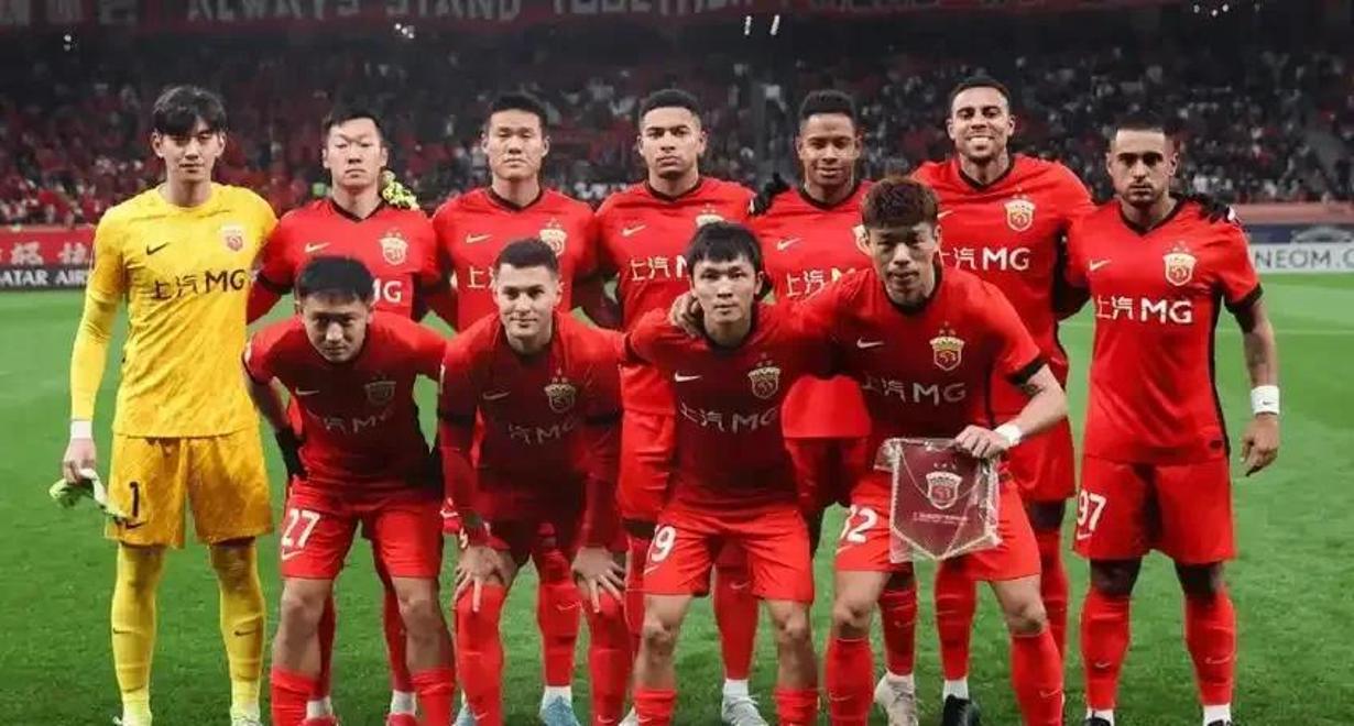 上港客场击败泰国对手，成功进入八强！