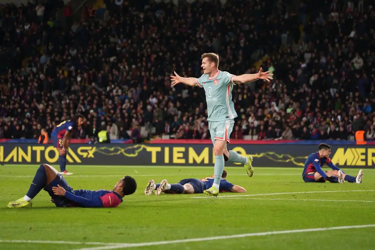 波兰神奇翻盘,晋级半决赛阶段 波兰神奇翻盘,晋级半决赛阶段