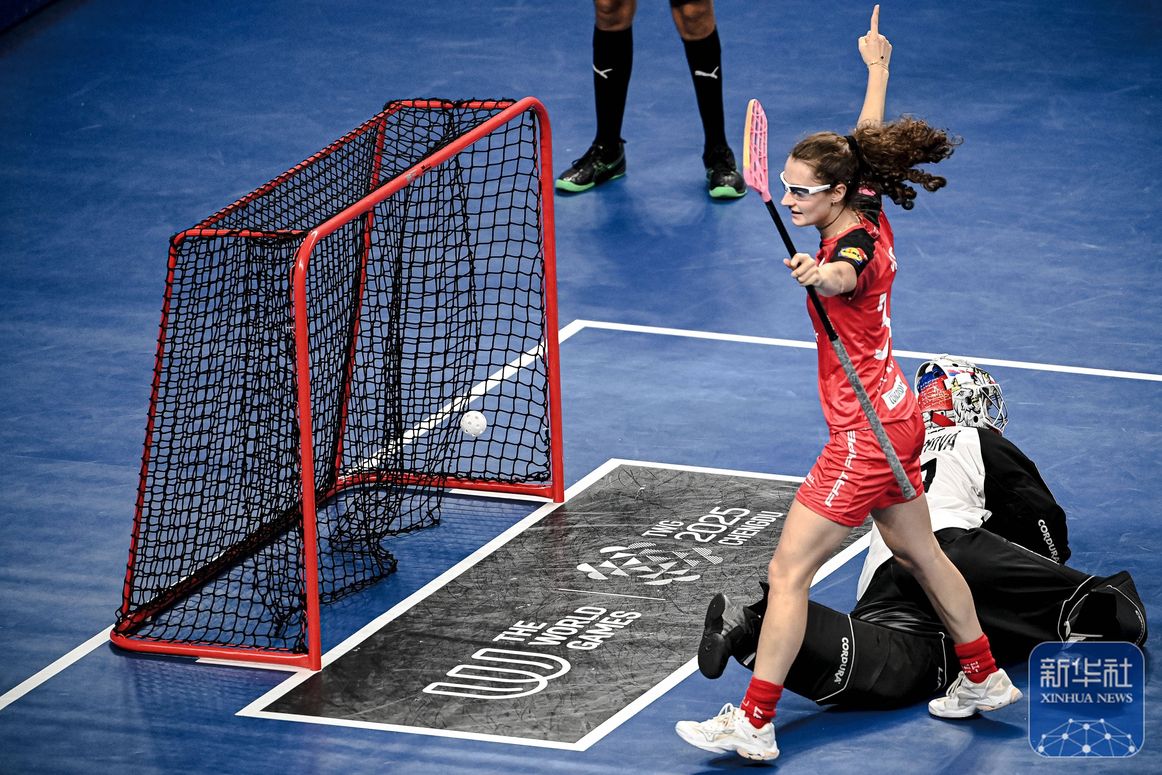 瑞士队在比赛中夺得胜利,晋级资格 瑞士队在比赛中夺得胜利,晋级资格