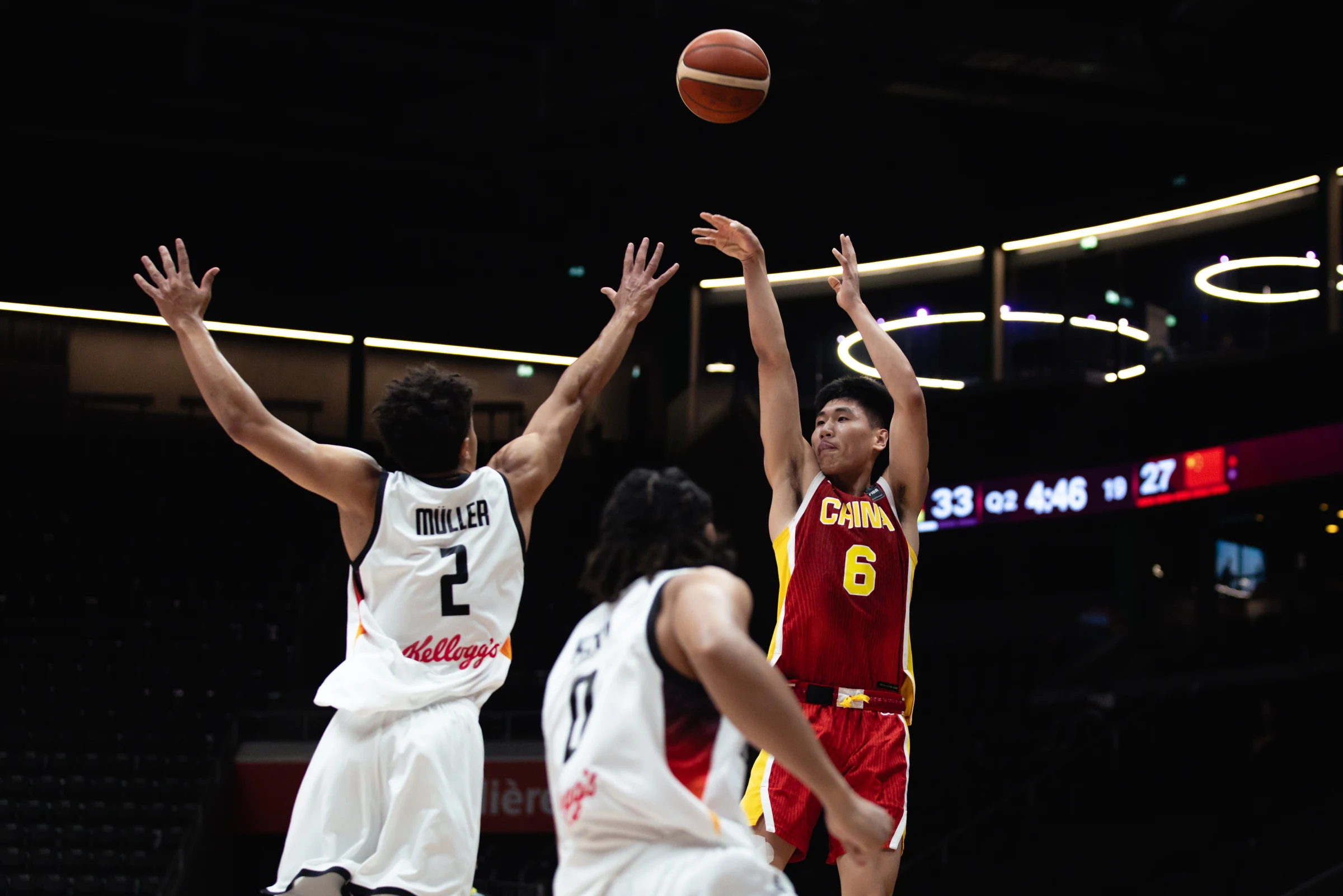 江苏男篮遭遇两连败，形势堪忧的简单介绍