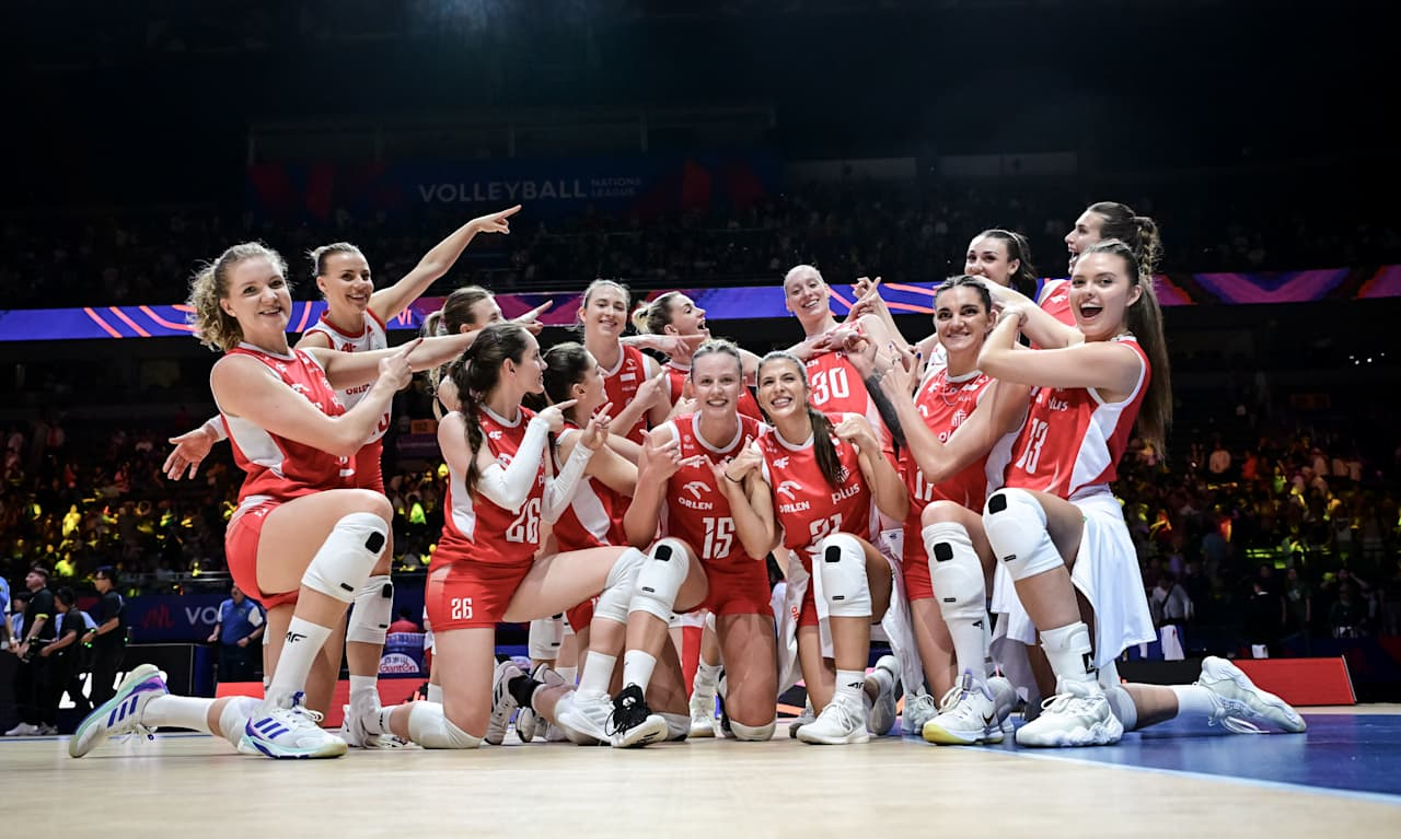 荷兰队女排实力碾压对手取得胜利