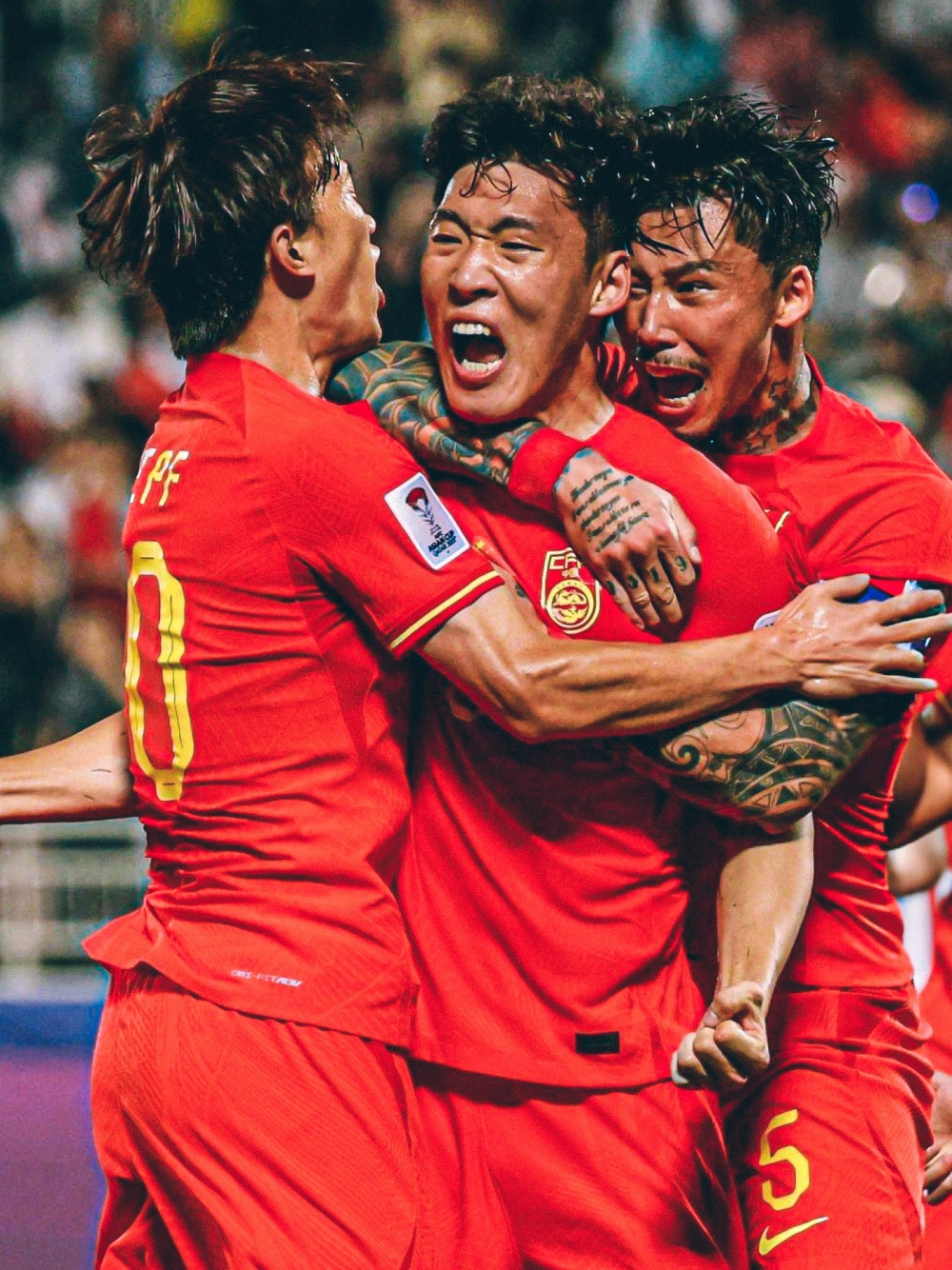 球队风雨同舟,战斗力全开迎战对手 球队风雨同舟,战斗力全开迎战对手