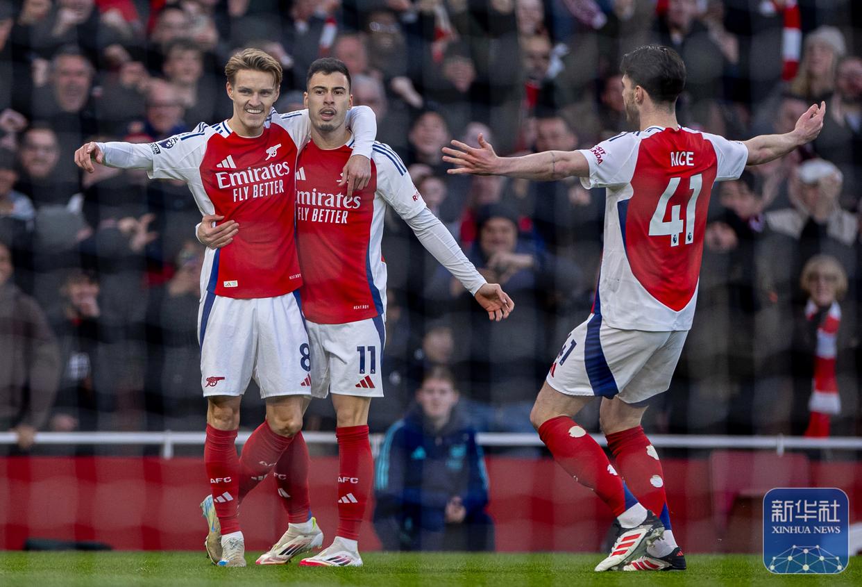 曼城客场大胜阿森纳,取得四连胜 曼城客场大胜阿森纳,取得四连胜