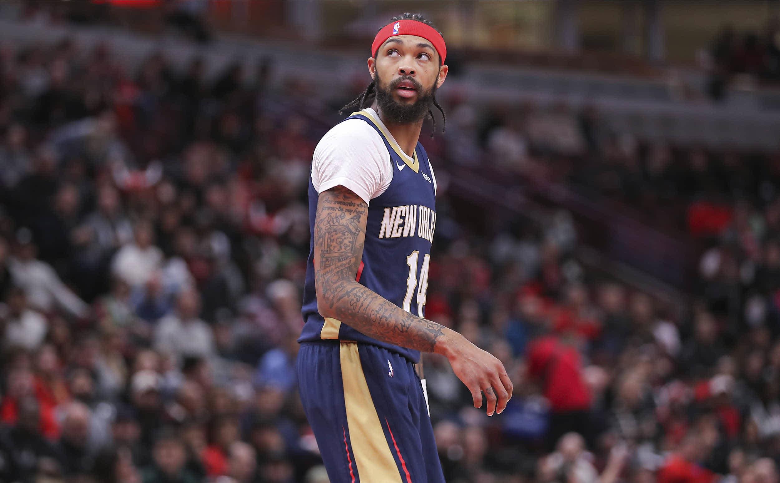 鹈鹕队强攻破坚防攻防转换构建胜局