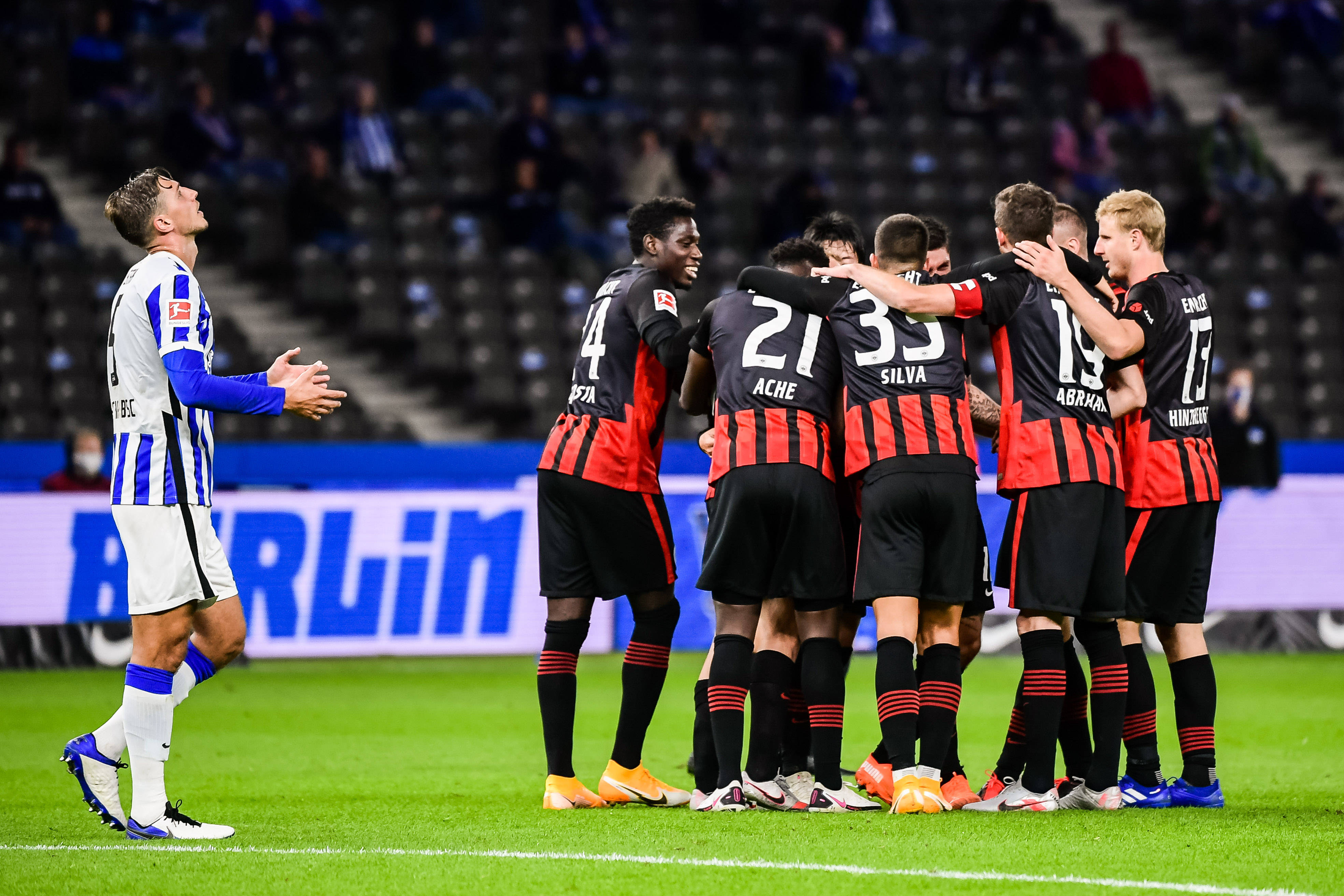 多特蒙德主场失利，德甲冠军梦或将破灭