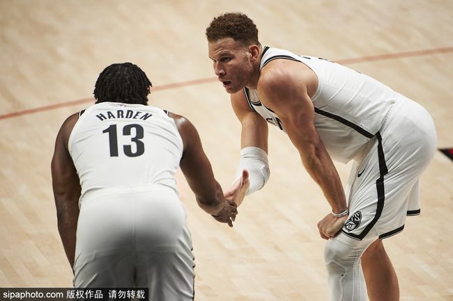 篮网击败马刺，豪取三连胜保持强势