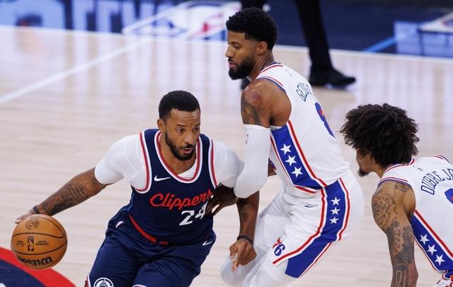 季后赛半决赛首轮收官！76人横扫骑士晋级